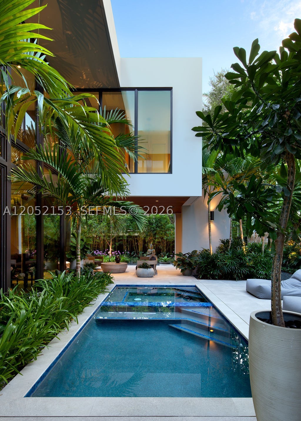 PINECREST MANOR - Residential