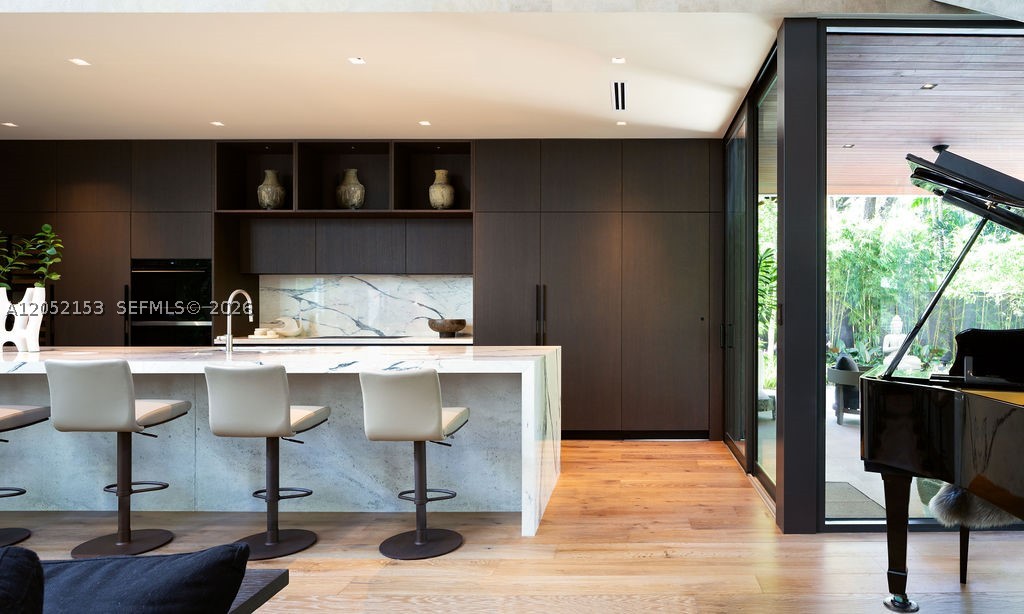 PINECREST MANOR - Residential