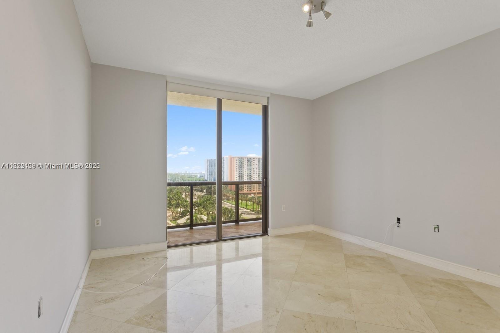SAYAN CONDO - Residential Lease