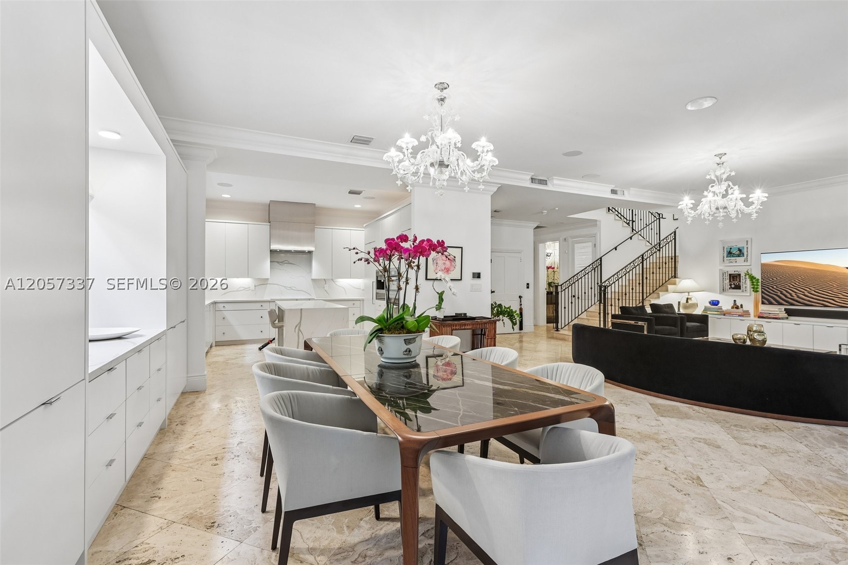 GRANADA PARK - Residential