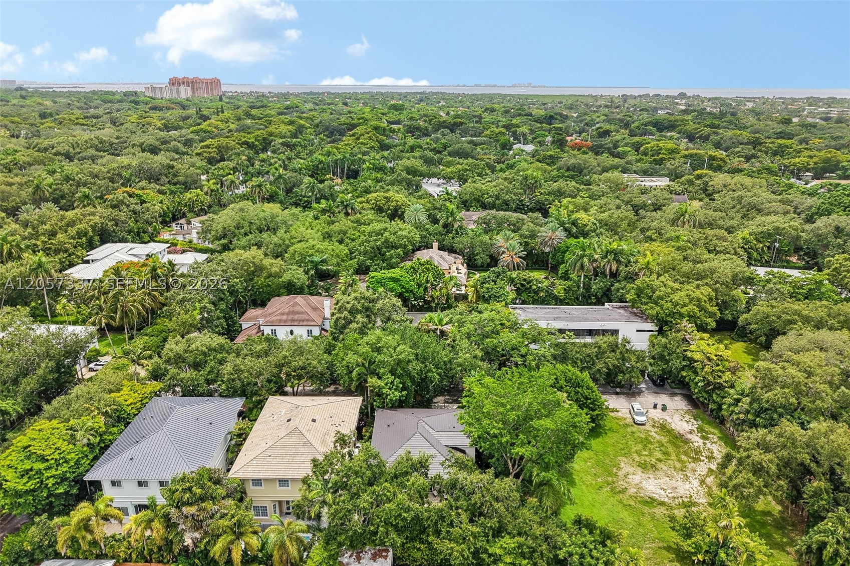 GRANADA PARK - Residential