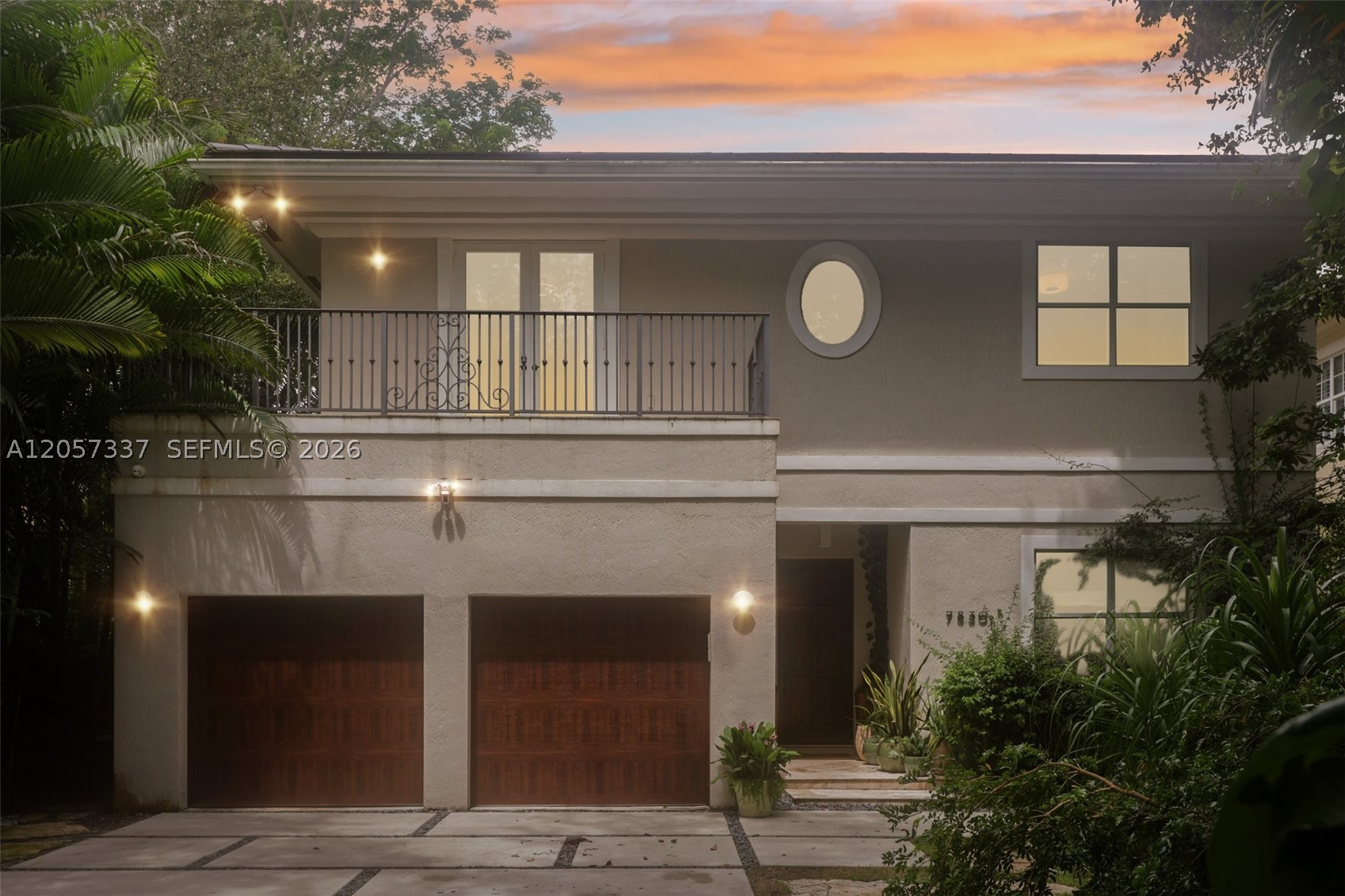 GRANADA PARK - Residential