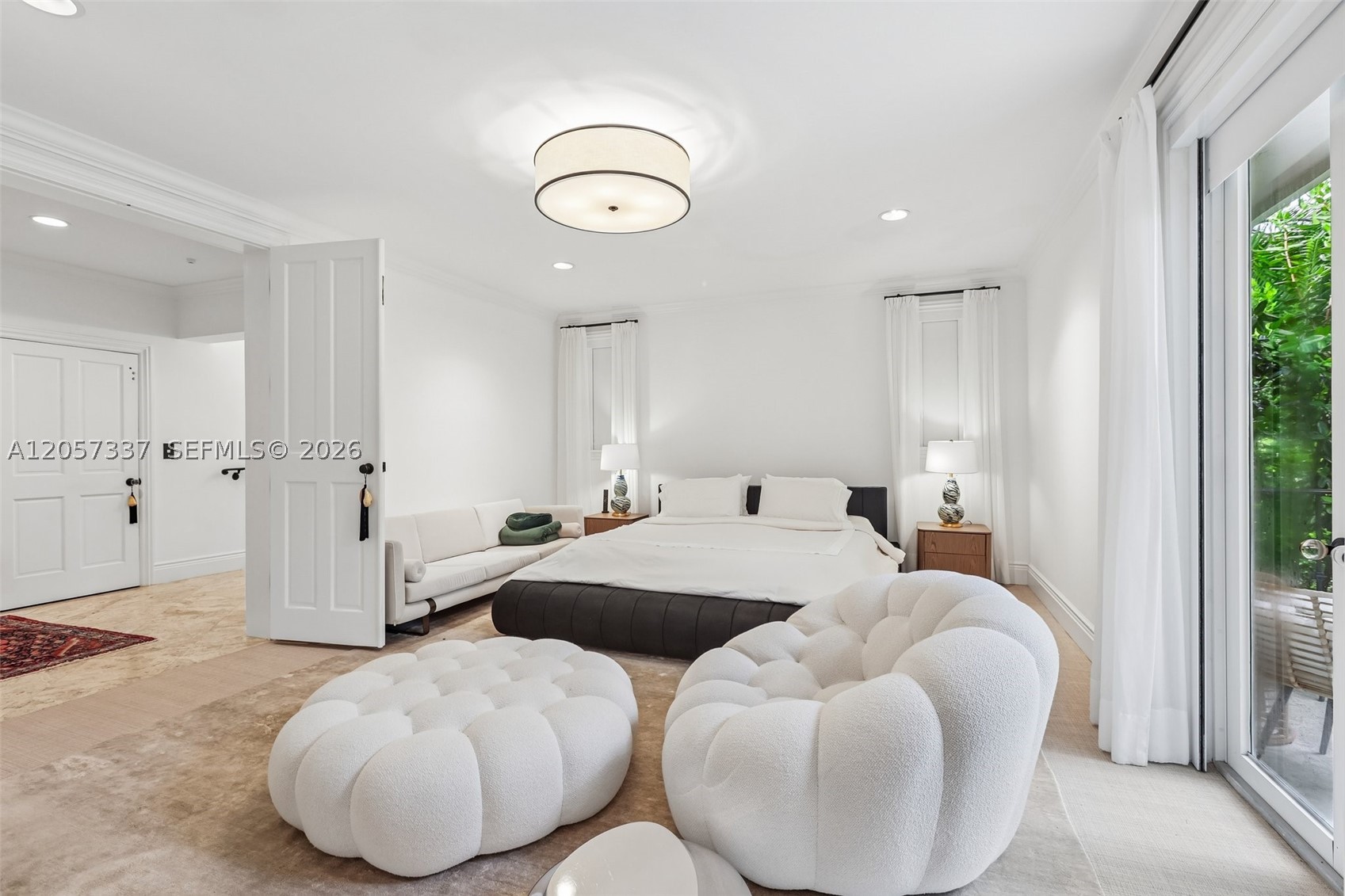 GRANADA PARK - Residential