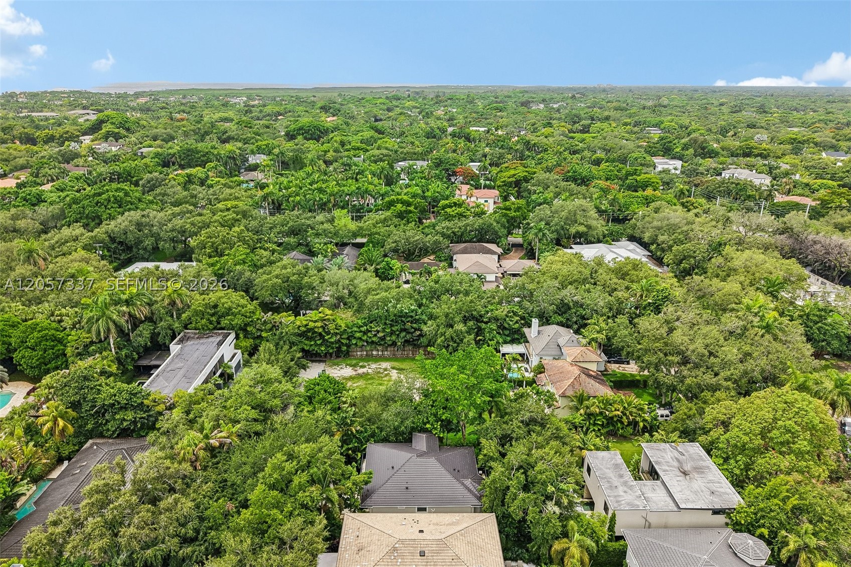 GRANADA PARK - Residential