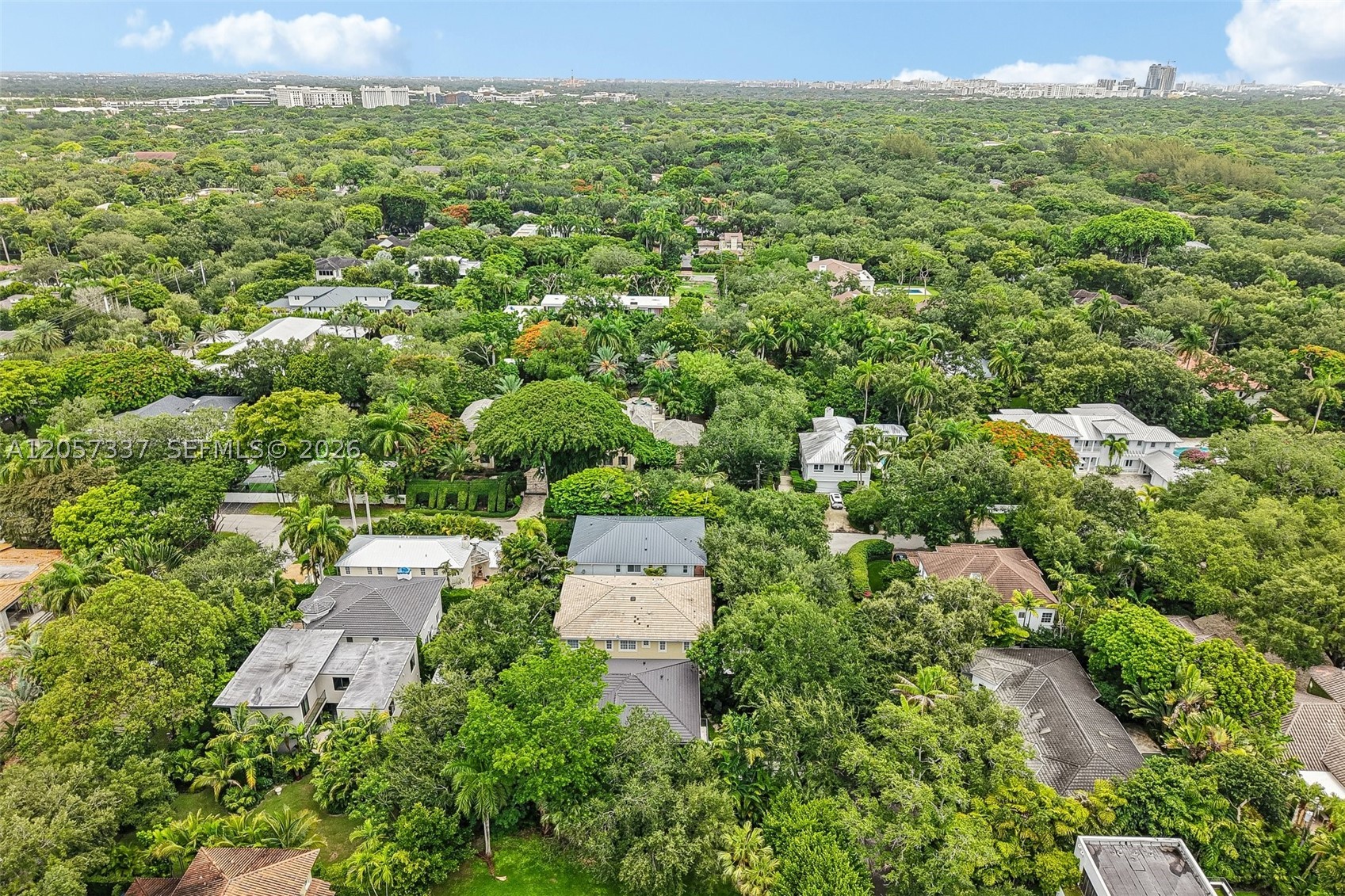 GRANADA PARK - Residential