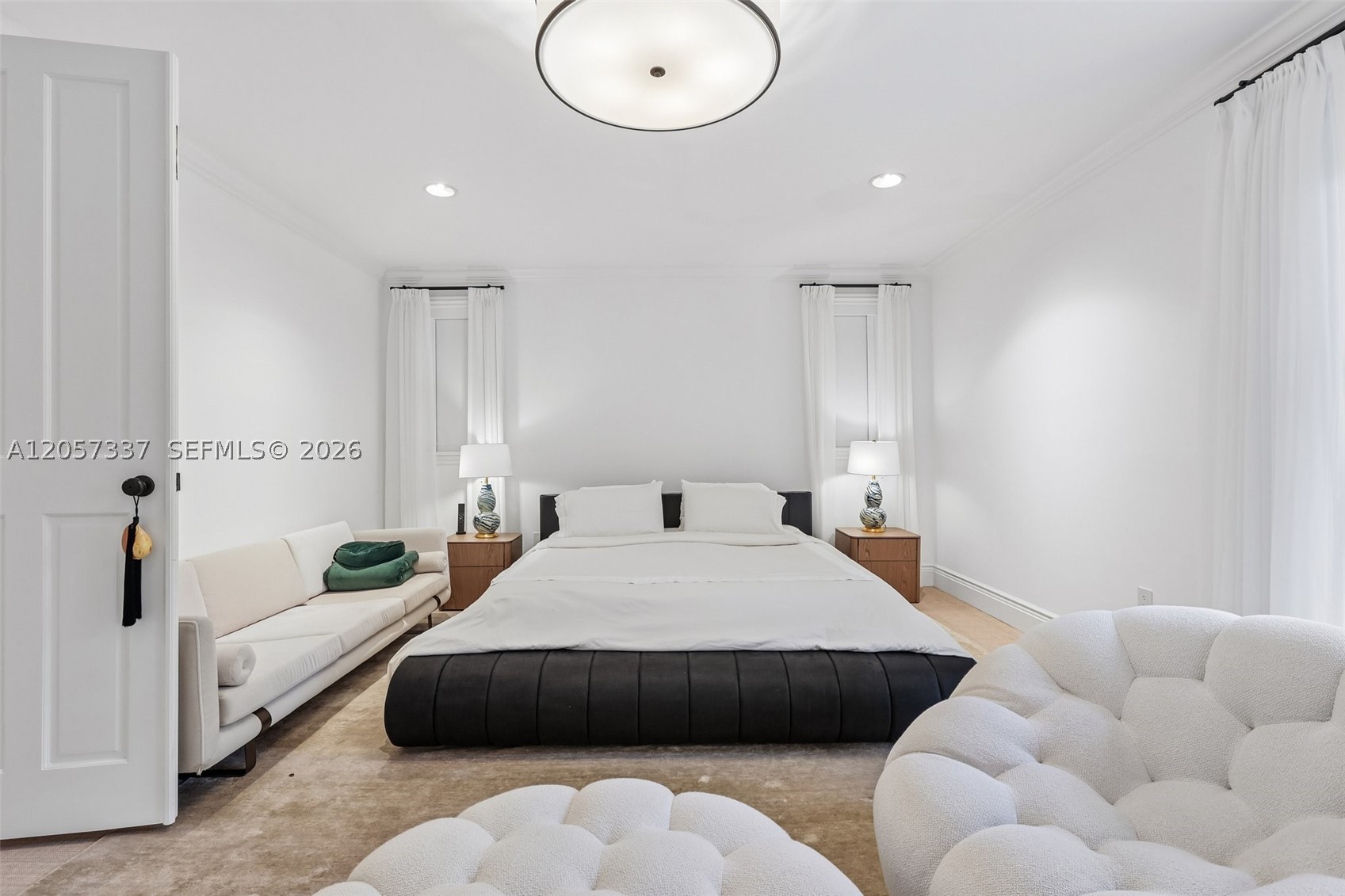 GRANADA PARK - Residential