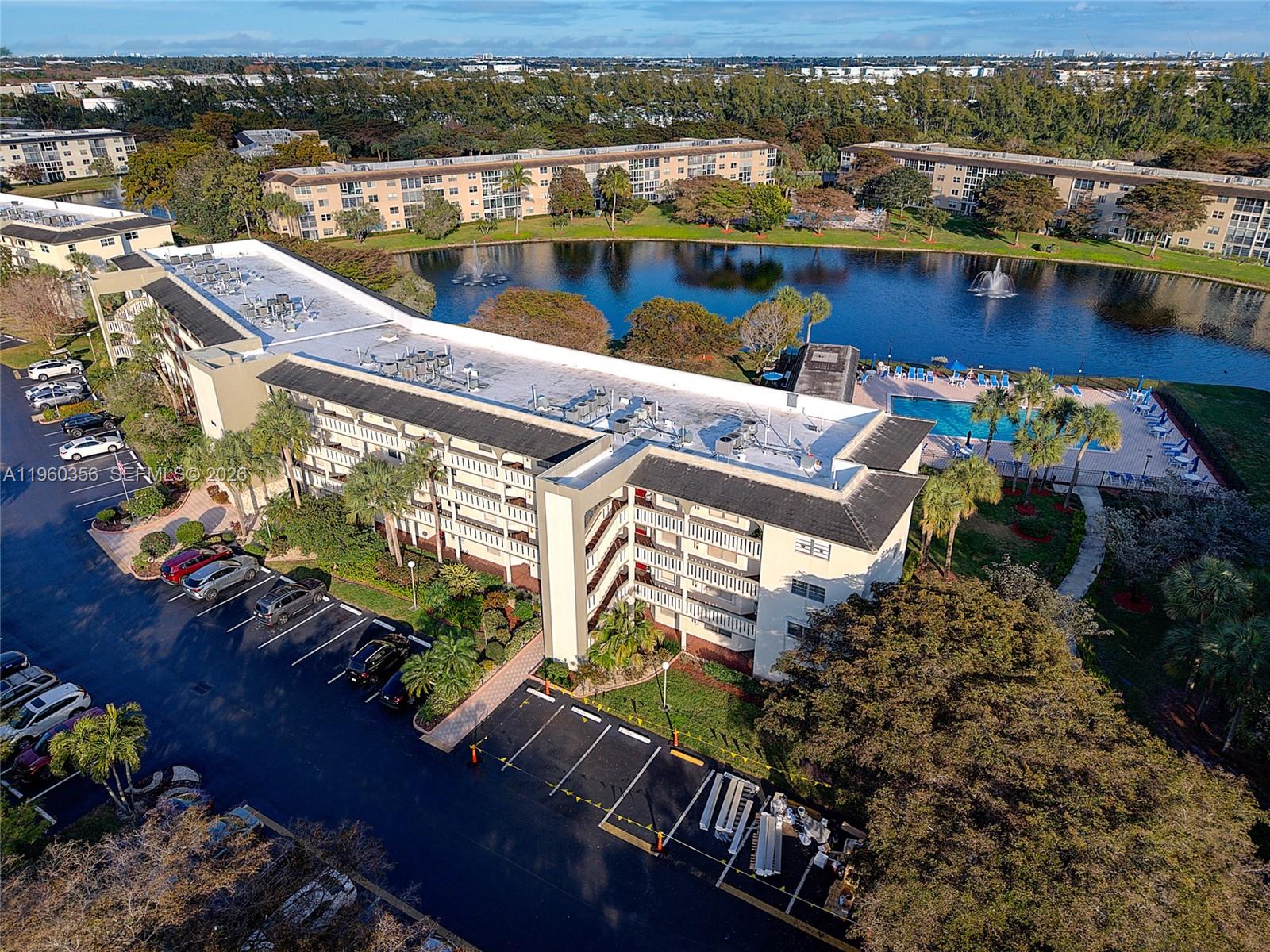 ELEUTHERA VILLAGE C CONDO - Residential