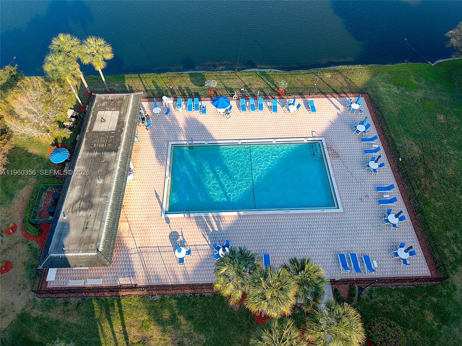 ELEUTHERA VILLAGE C CONDO - Residential