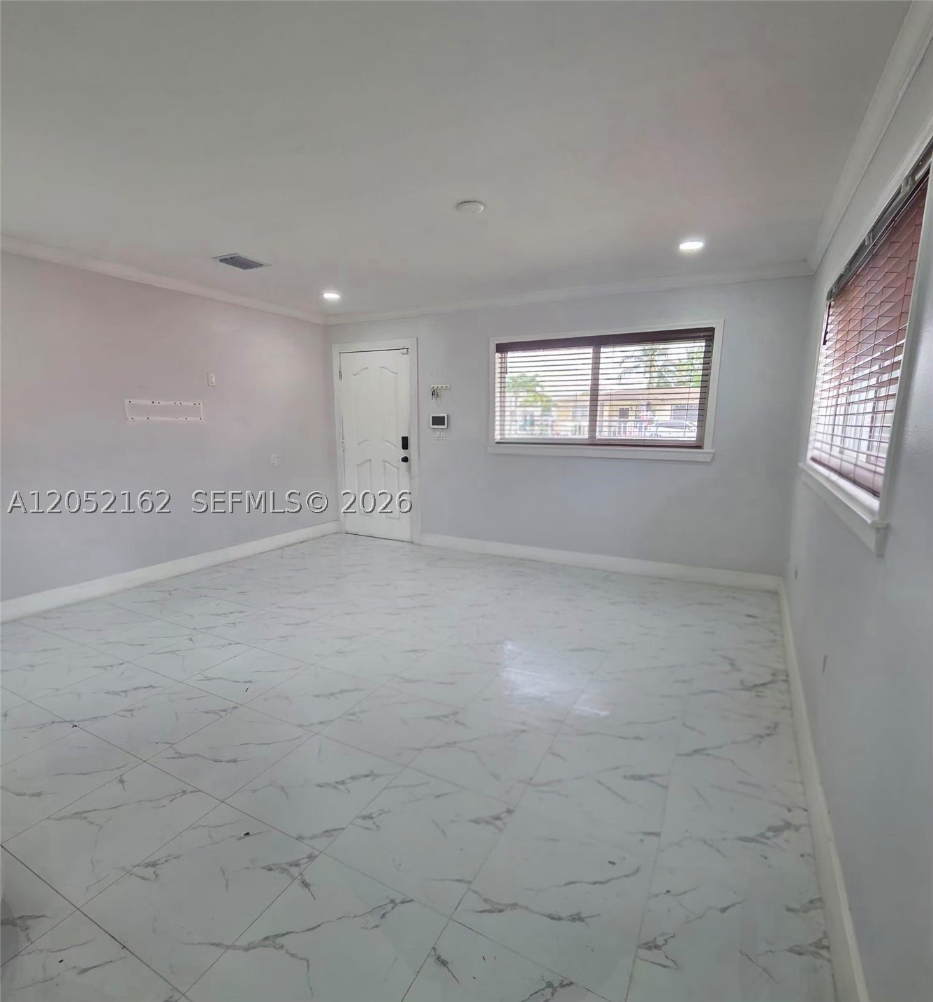EURO SUBDIVISION - Residential Lease