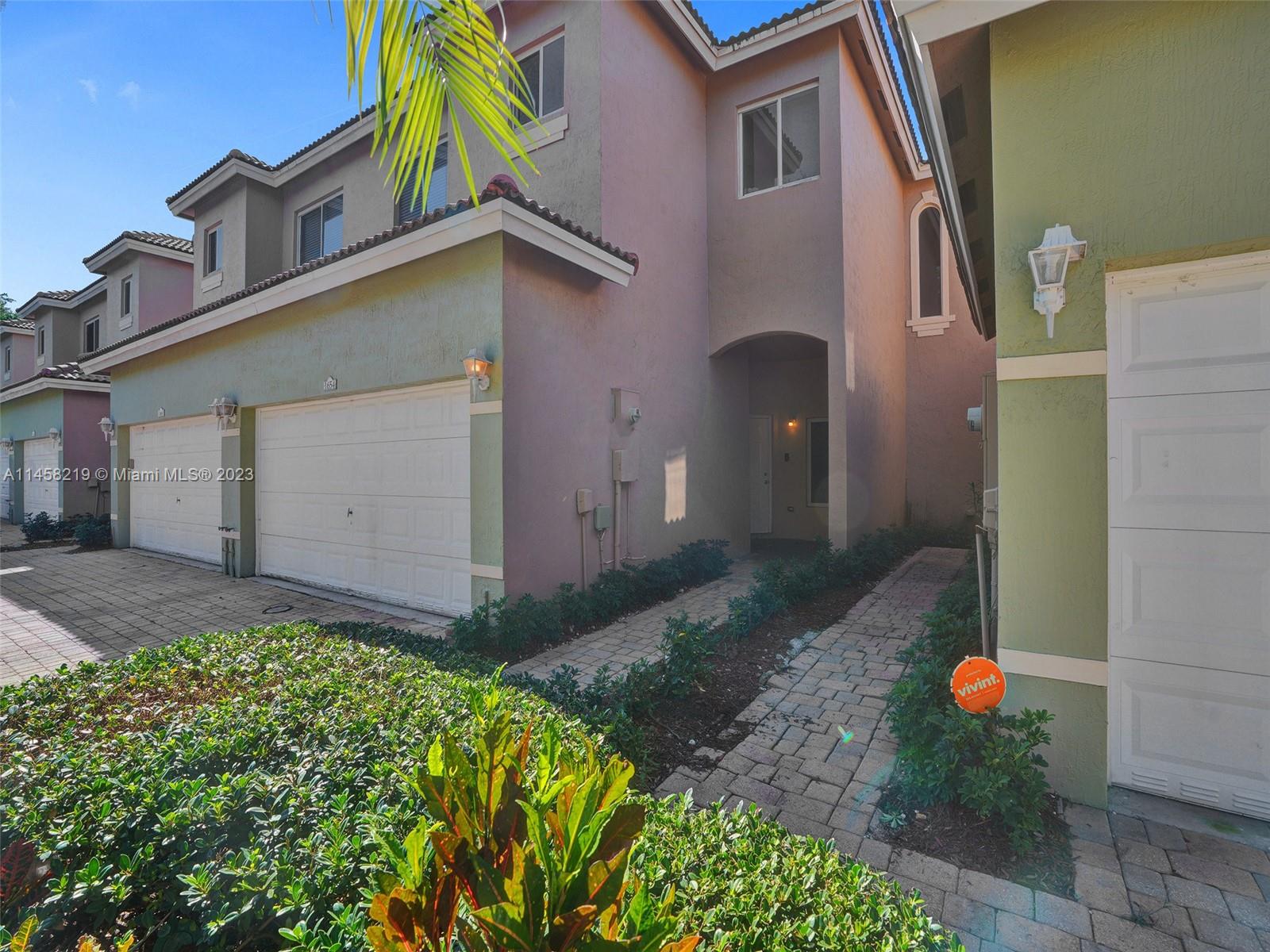 CALI GREENS - Residential
