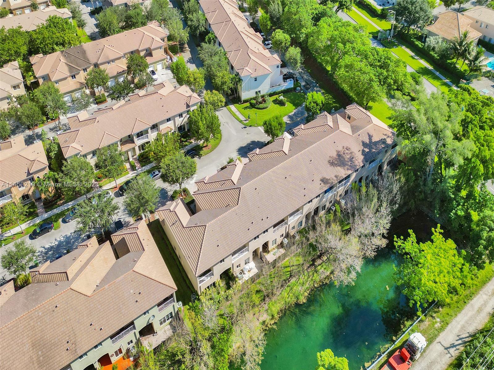 CALI GREENS - Residential