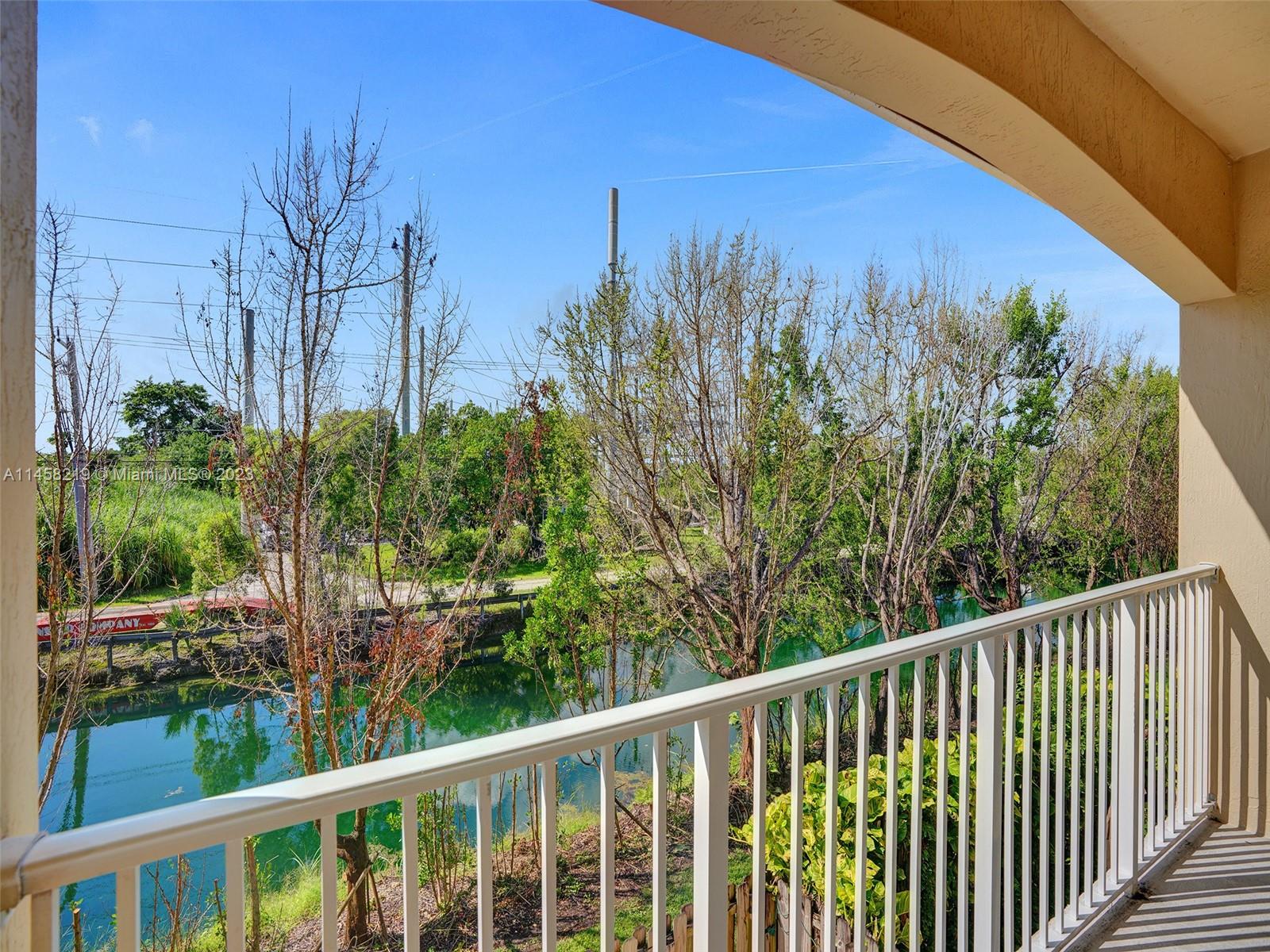 CALI GREENS - Residential