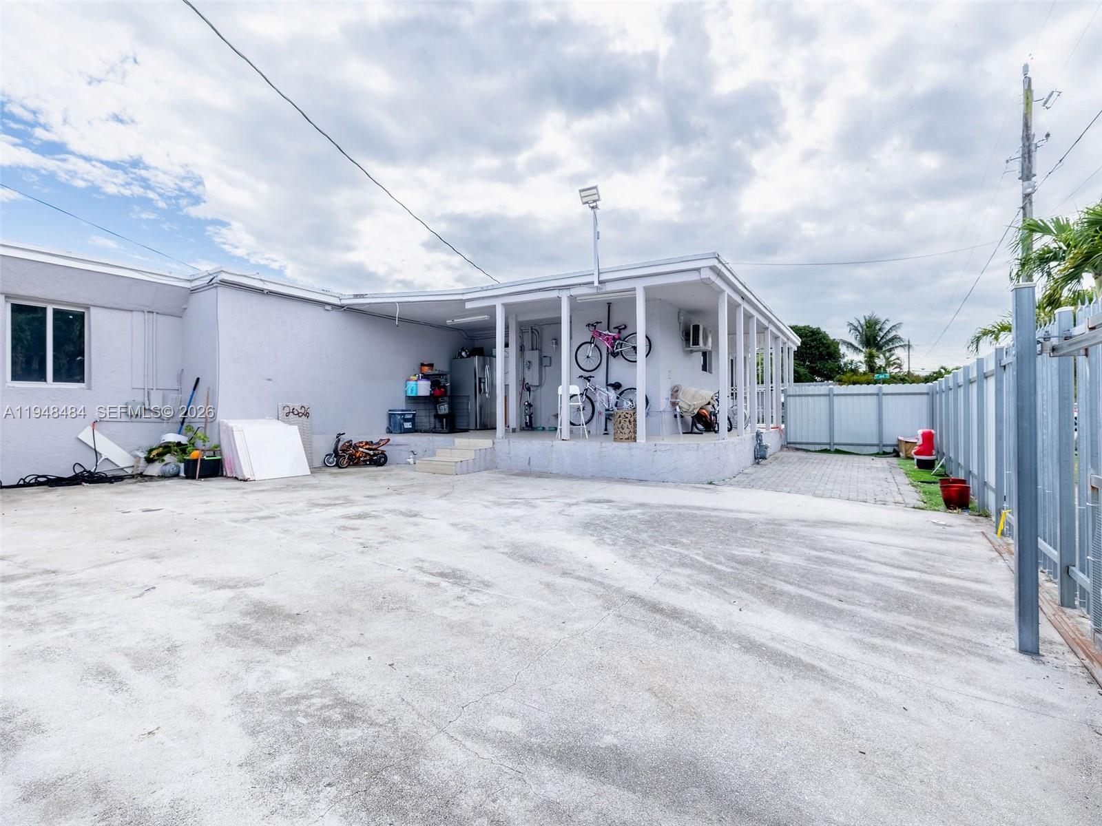 FLAMINGO ESTATES - Residential