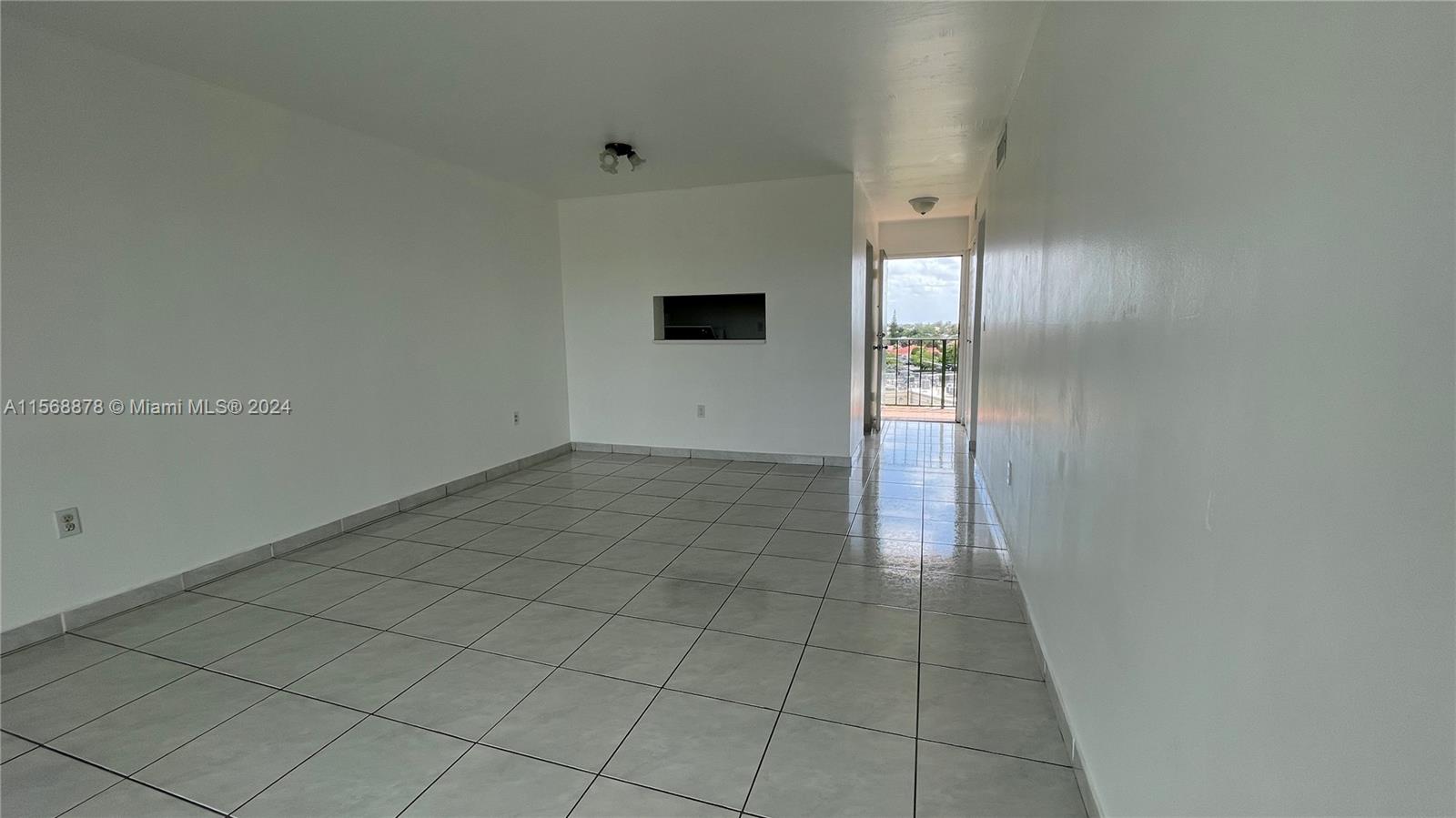 CASTILLIAN CLUB CONDO - Residential Lease