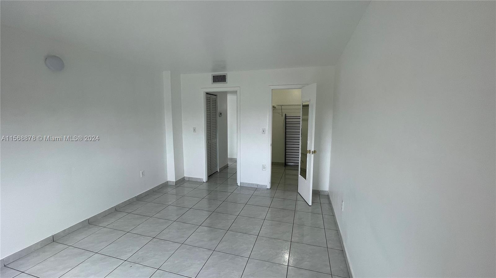 CASTILLIAN CLUB CONDO - Residential Lease