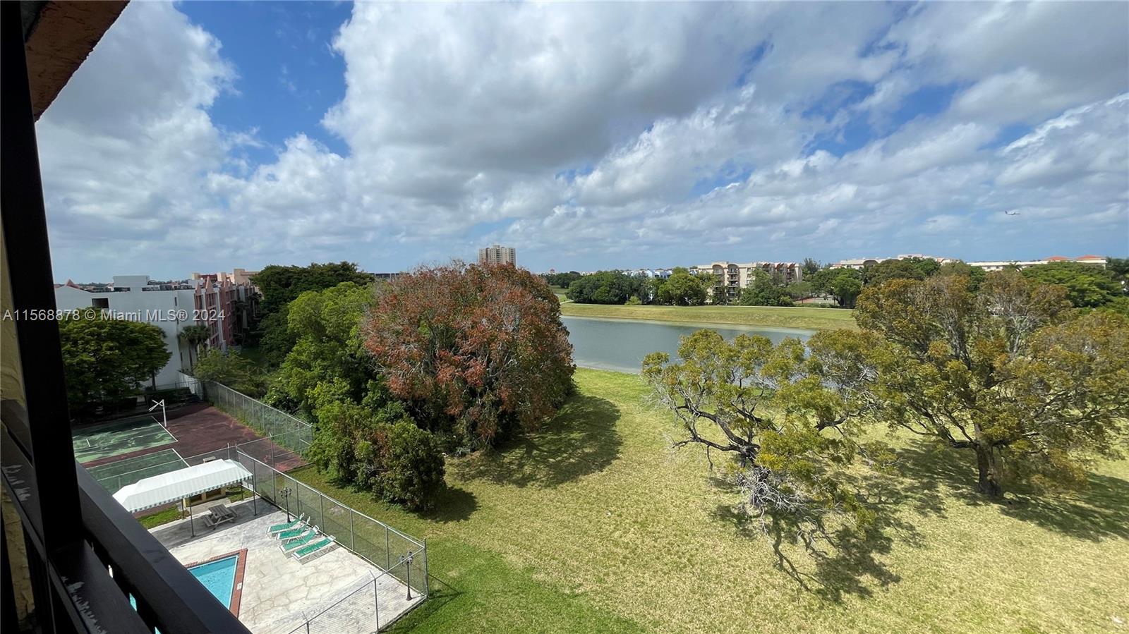 CASTILLIAN CLUB CONDO - Residential Lease
