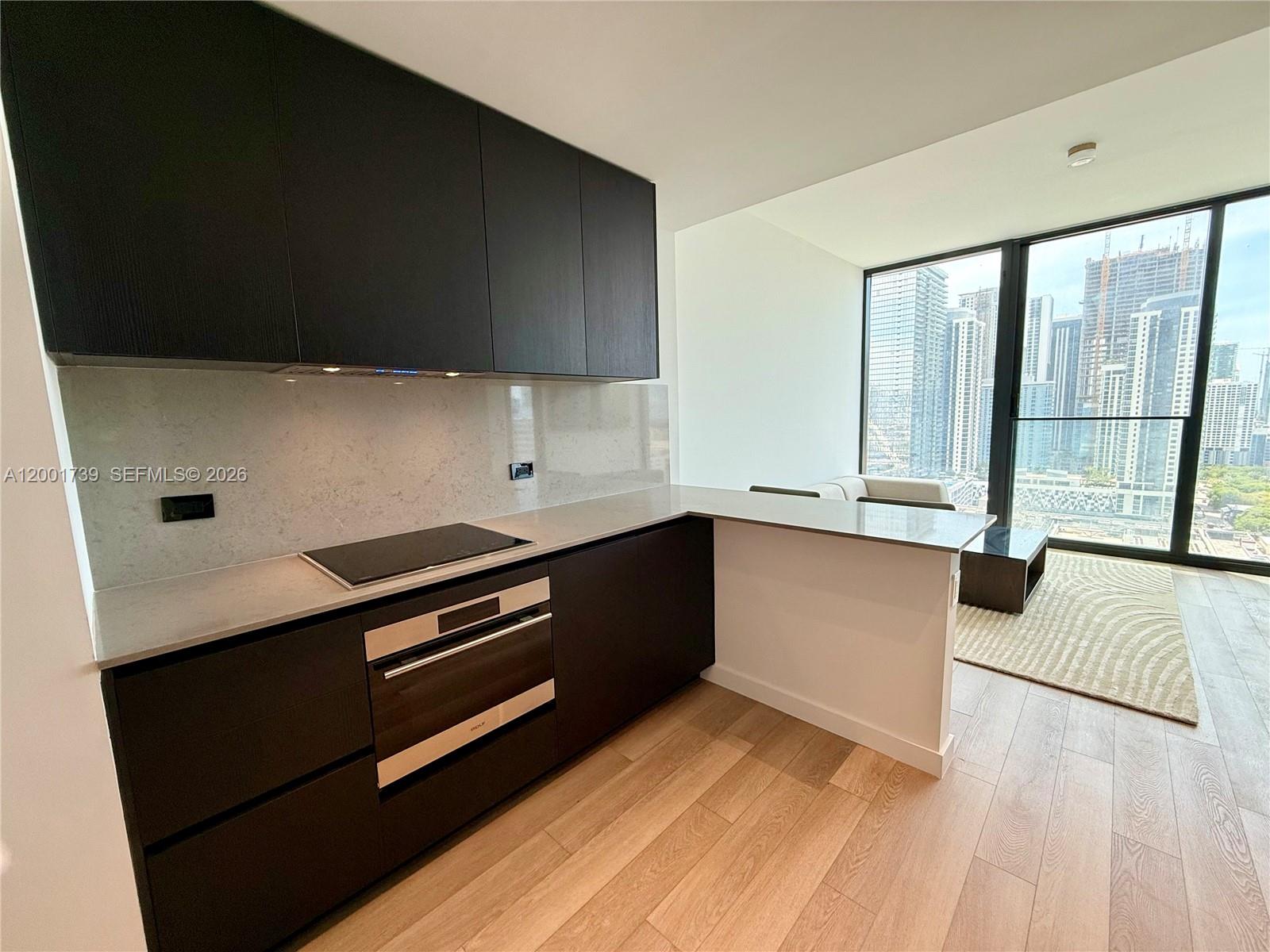MIAMI NORTH - Residential