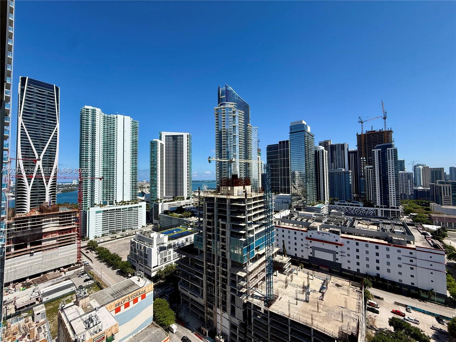 MIAMI NORTH - Residential