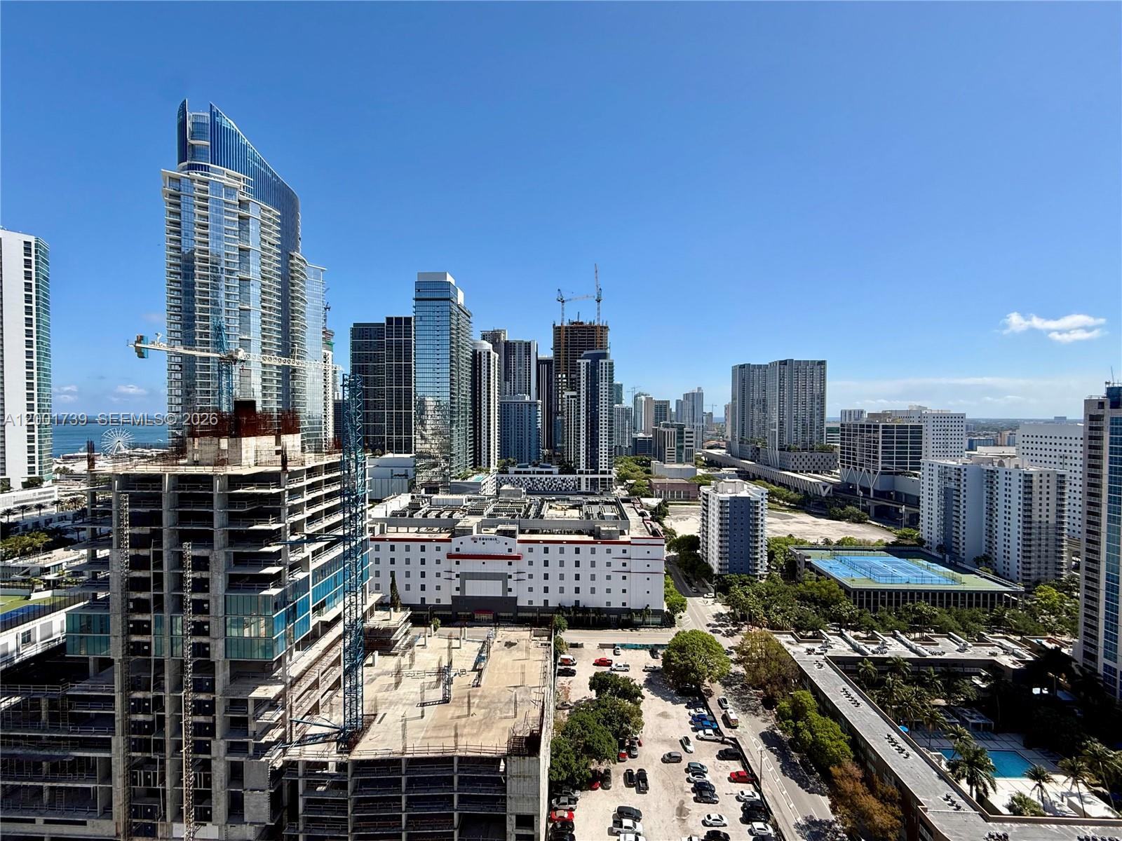 MIAMI NORTH - Residential