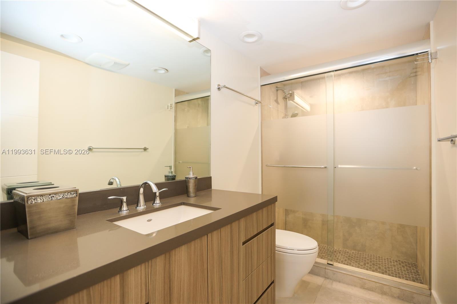ARLEN HOUSE CONDO - Residential