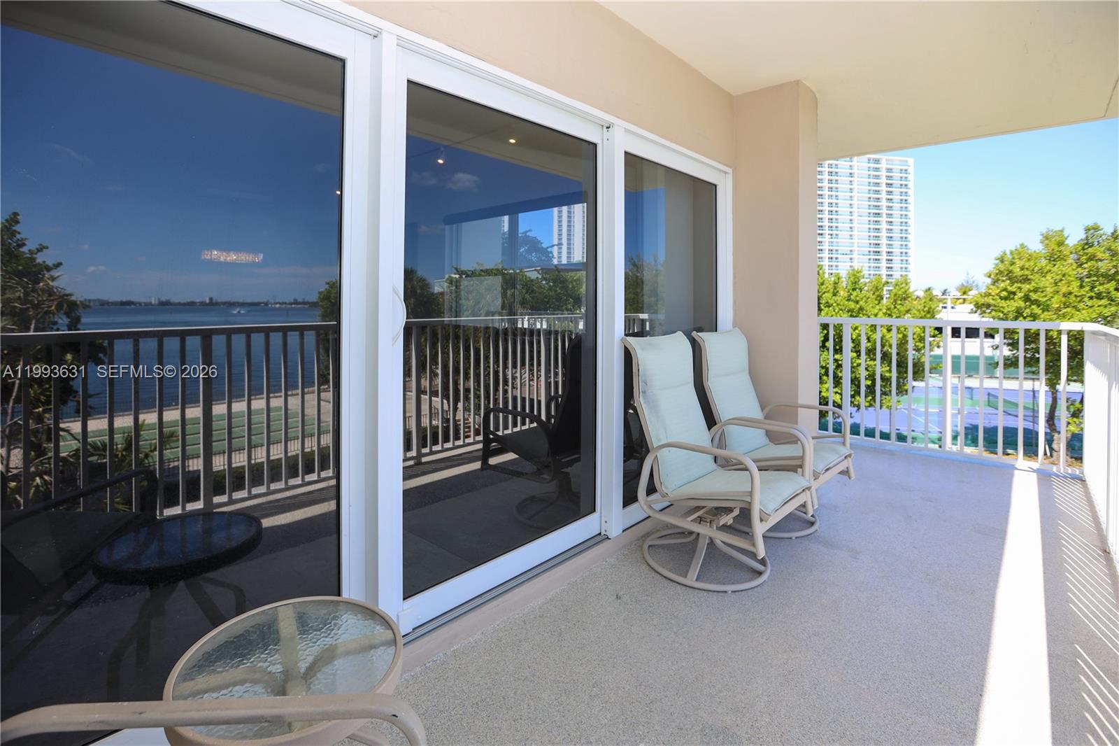 ARLEN HOUSE CONDO - Residential