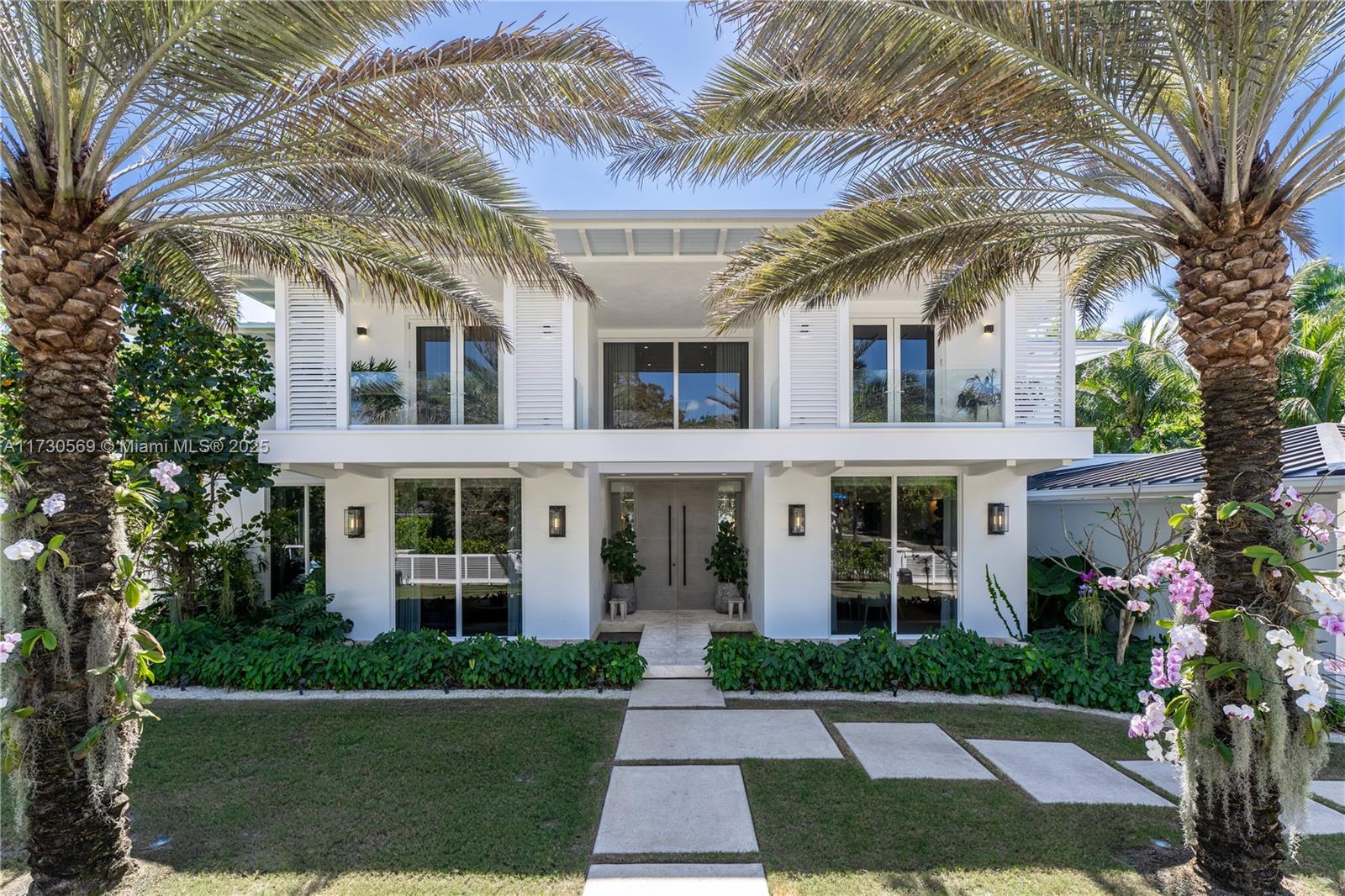 MANGO TERRACE - Residential