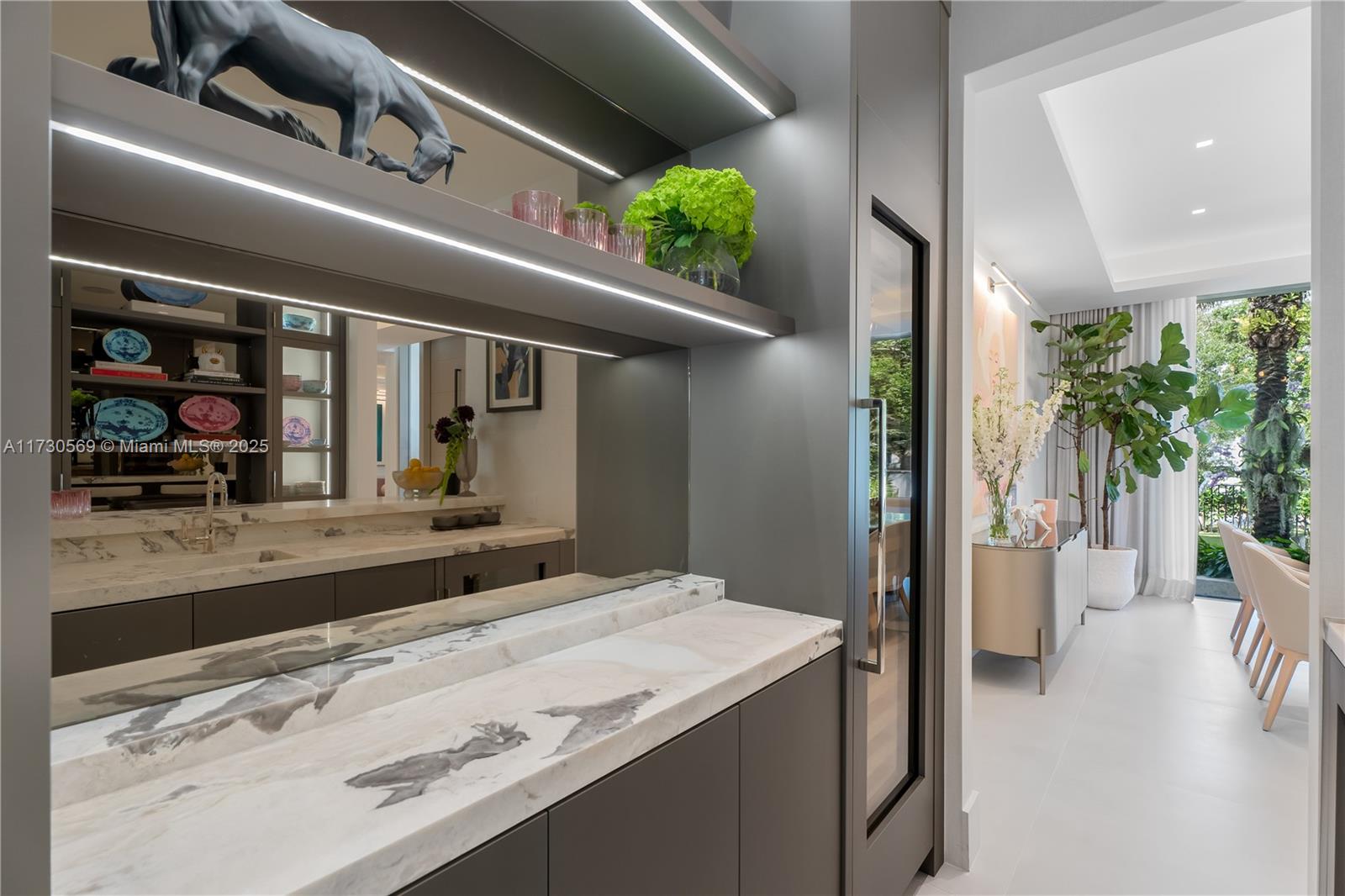 MANGO TERRACE - Residential