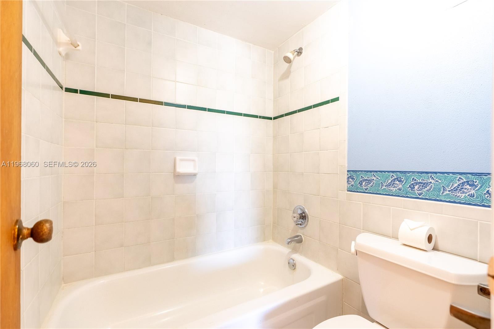 LAGO WEST CONDOMINIUM - Residential