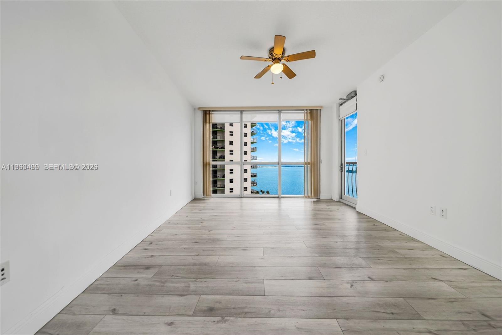 OPERA TOWER CONDO - Residential