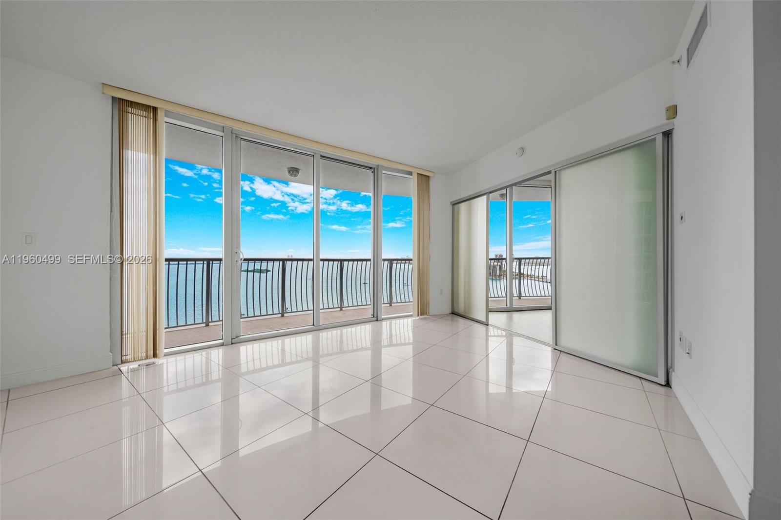 OPERA TOWER CONDO - Residential