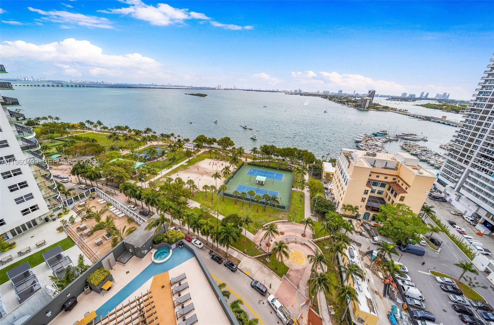 OPERA TOWER CONDO - Residential