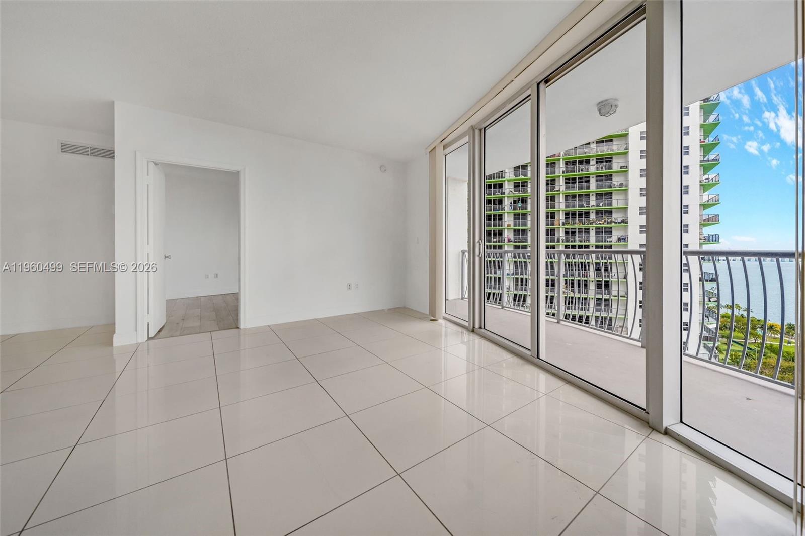 OPERA TOWER CONDO - Residential