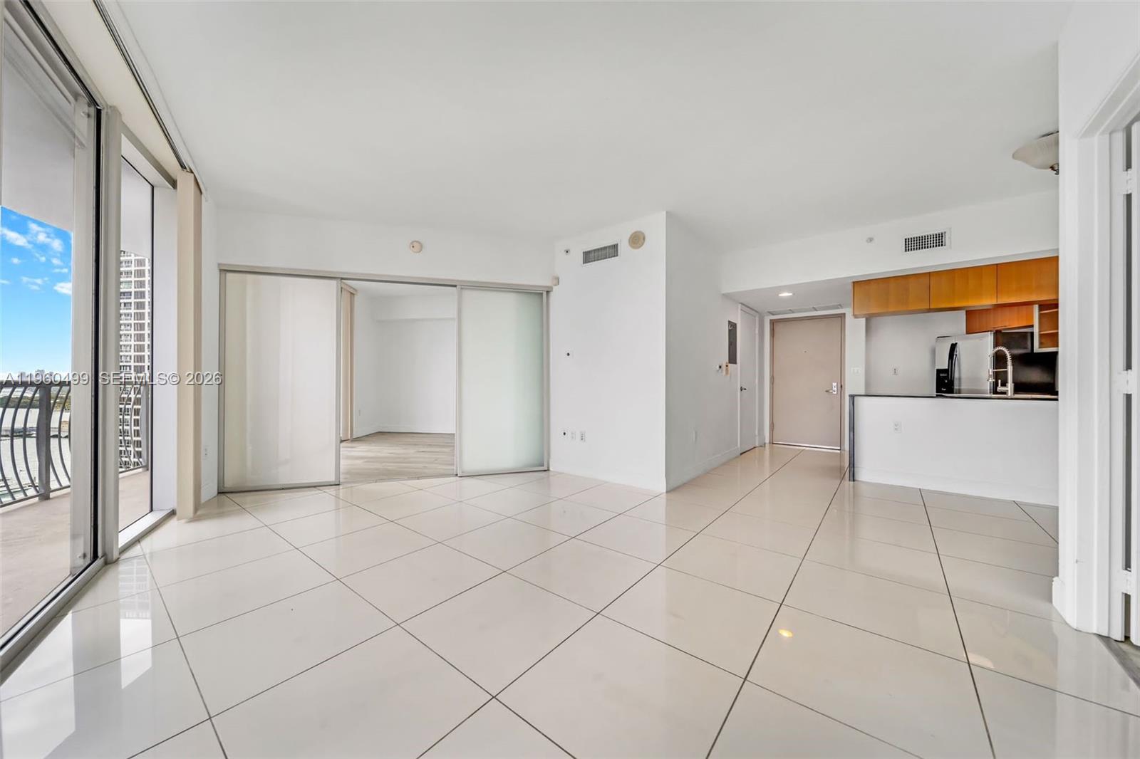 OPERA TOWER CONDO - Residential