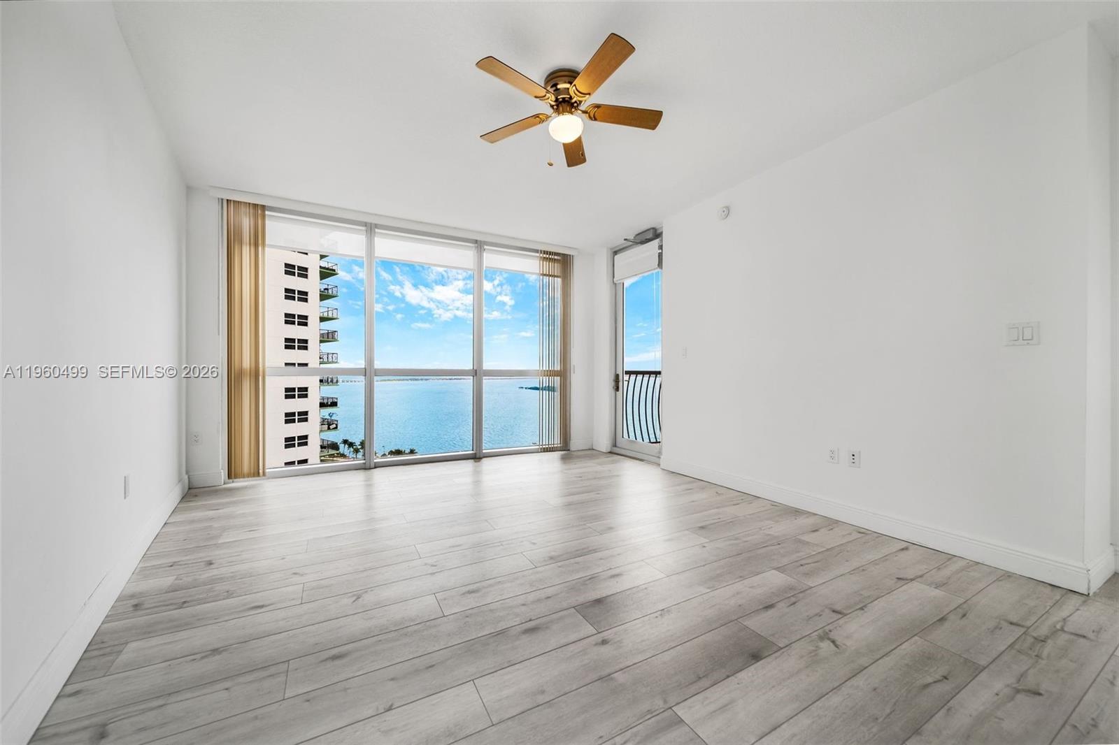 OPERA TOWER CONDO - Residential