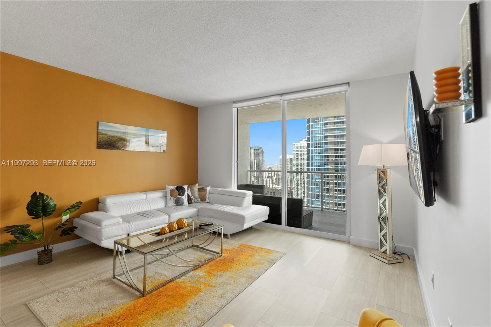 THE CLUB AT BRICKELL BAY - Residential