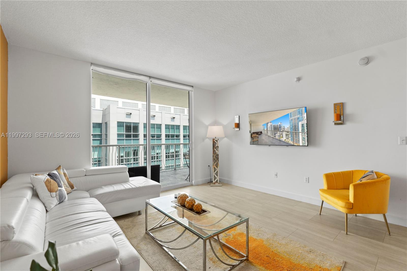 THE CLUB AT BRICKELL BAY - Residential