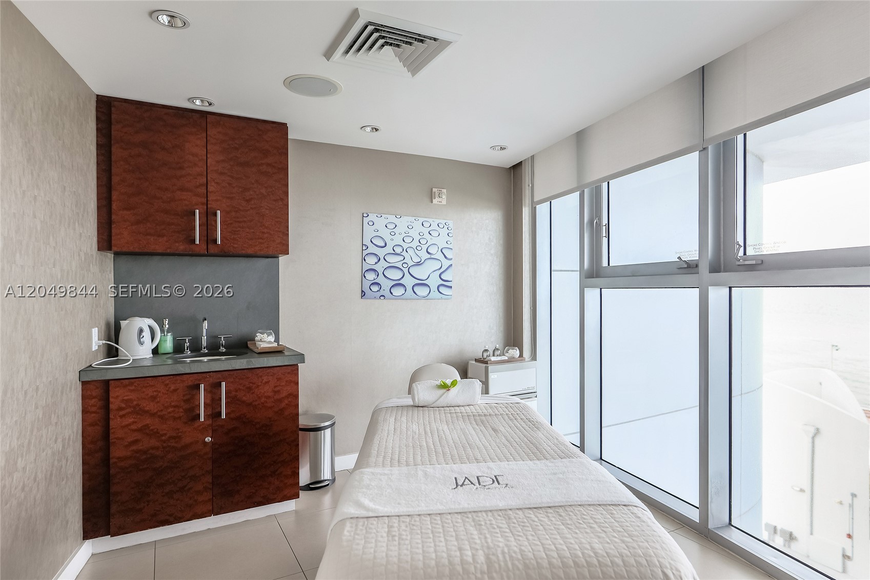 JADE BEACH CONDO - Residential