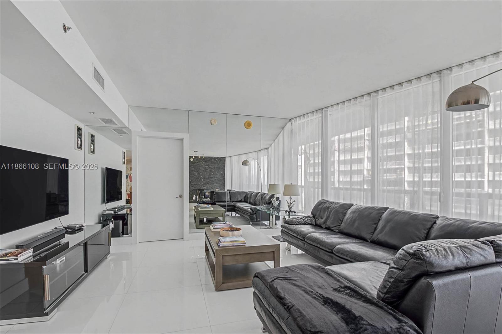 ICON BRICKELL 2 - Residential