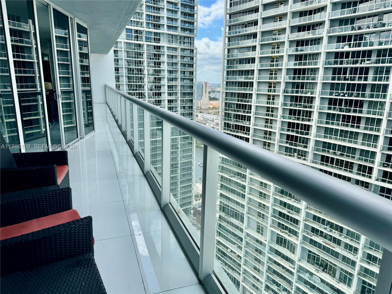 ICON BRICKELL 2 - Residential