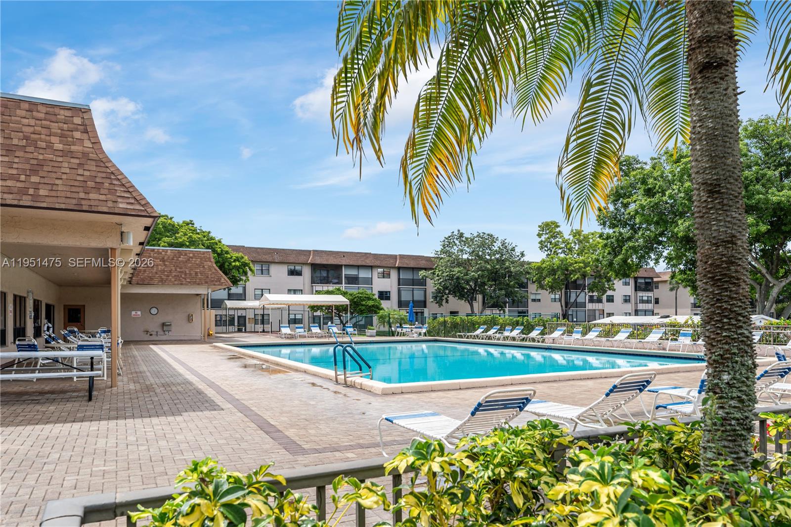 LAKES OF CARRIAGE HILLS - Residential