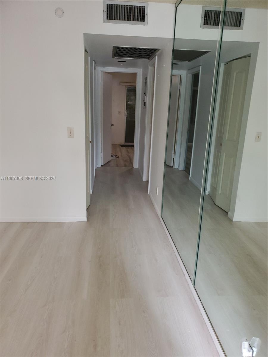 KINGSLEY AT CENTURY VILLA - Residential