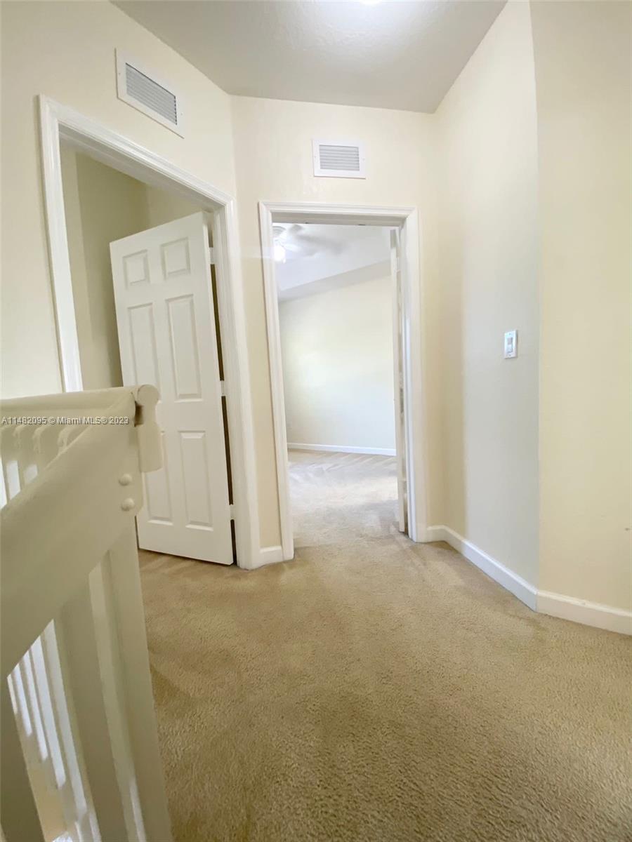 FLORIDIAN ISLES - Residential