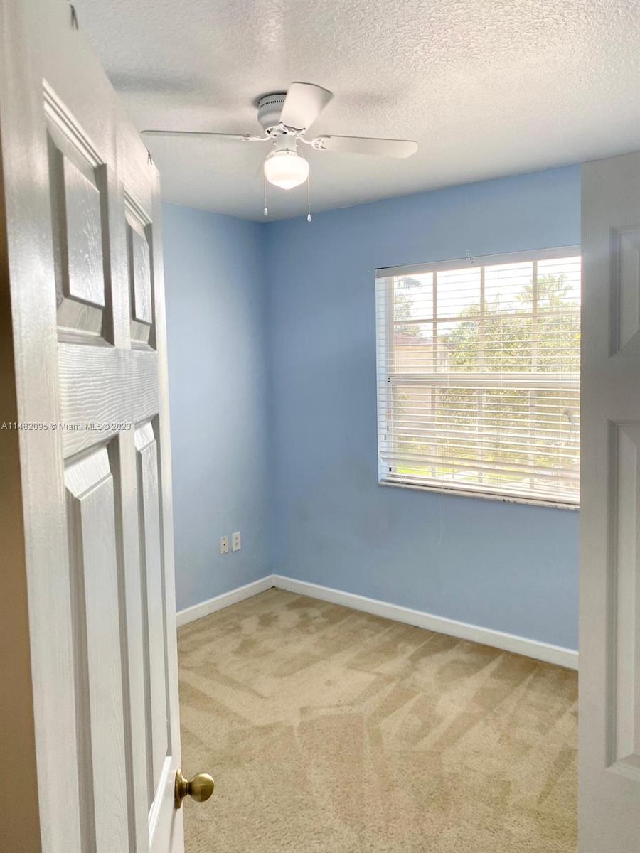 FLORIDIAN ISLES - Residential