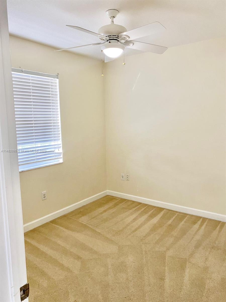 FLORIDIAN ISLES - Residential