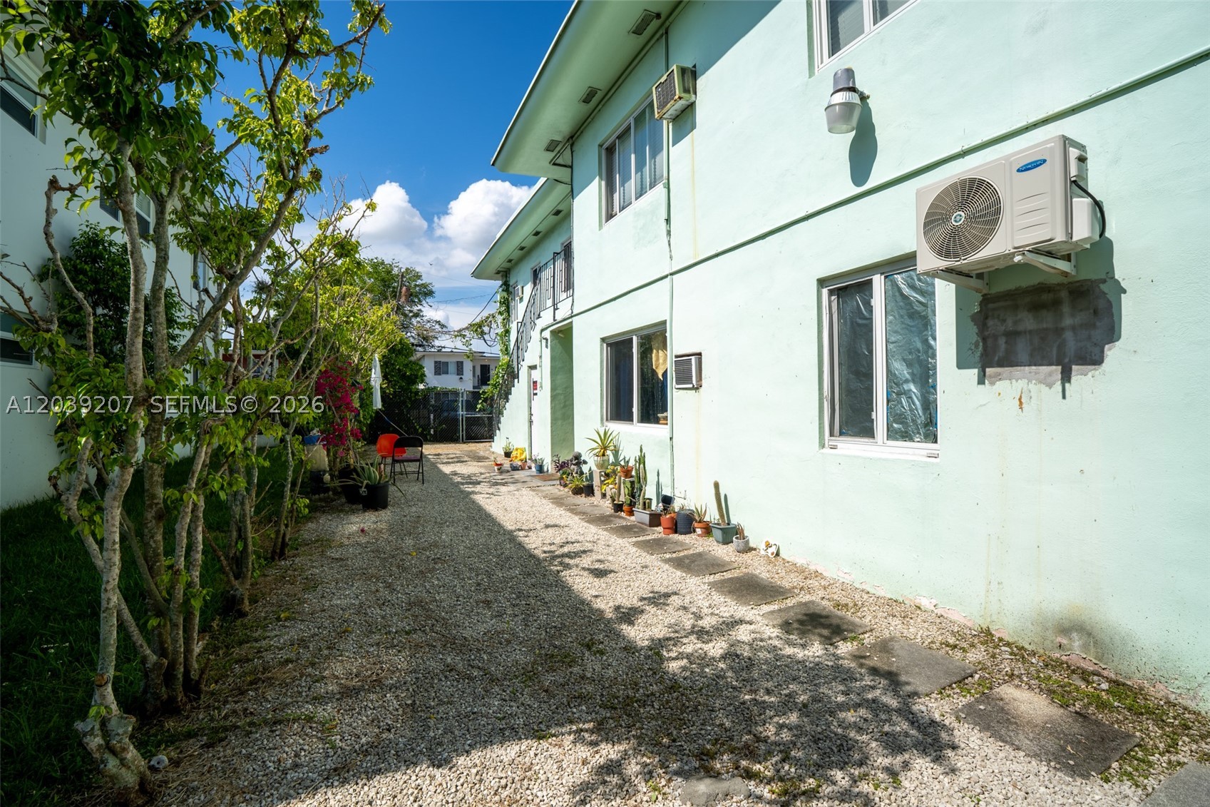 SHERRY PARK - Residential Lease