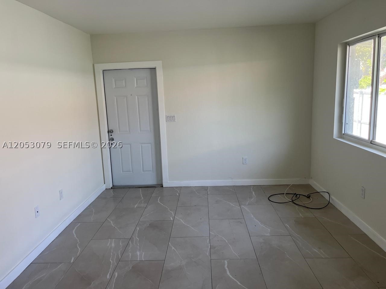 DIXIE HGTS GARDENS - Residential Lease