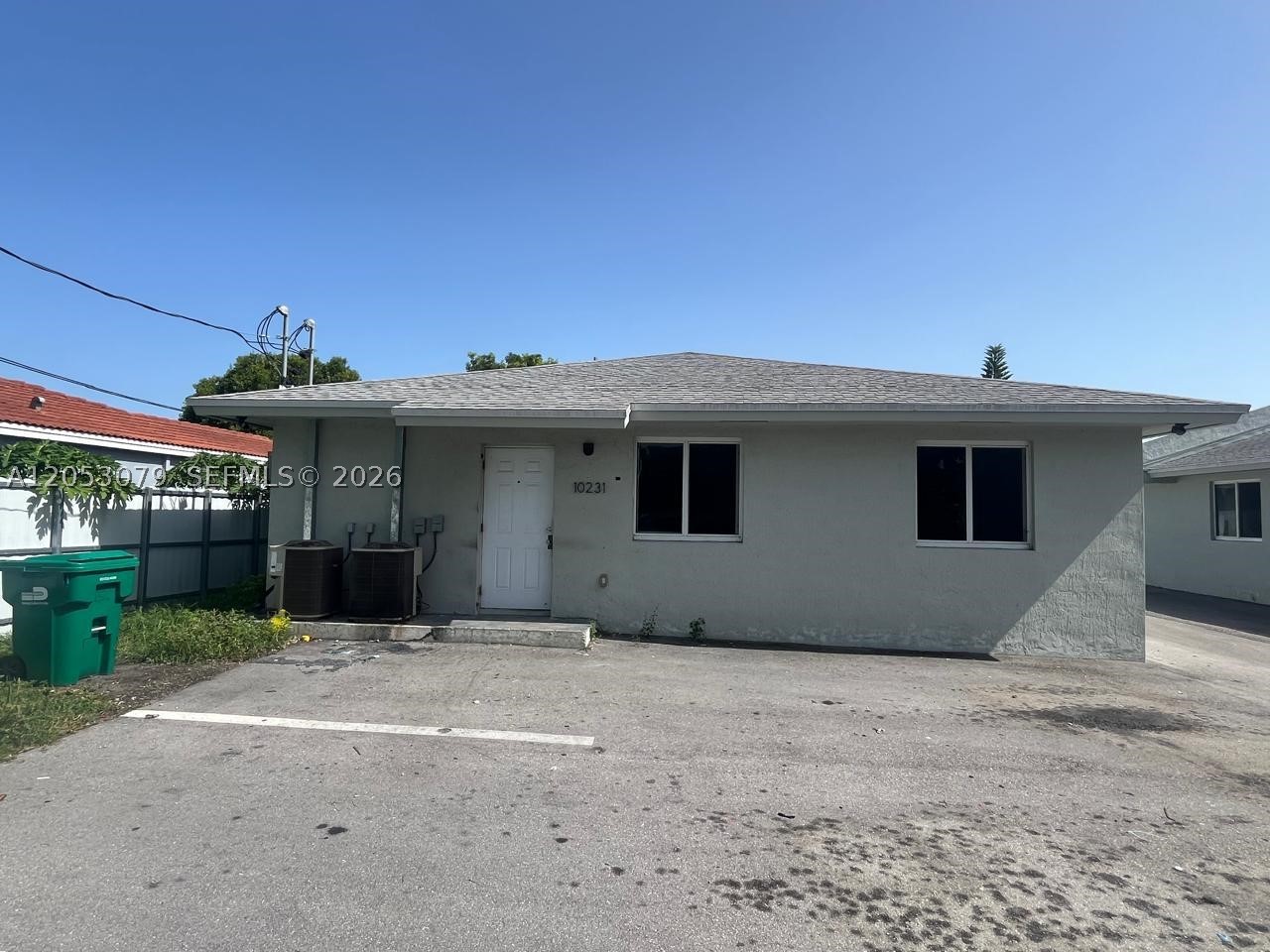 DIXIE HGTS GARDENS - Residential Lease