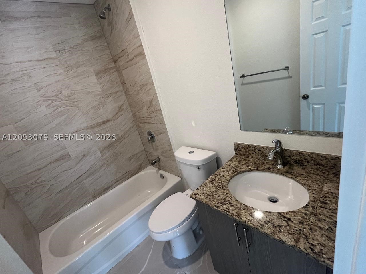 DIXIE HGTS GARDENS - Residential Lease