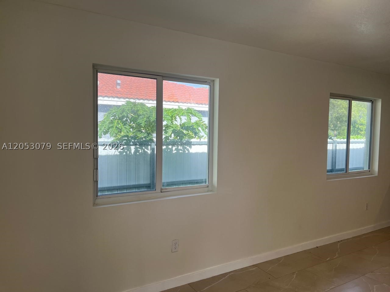 DIXIE HGTS GARDENS - Residential Lease