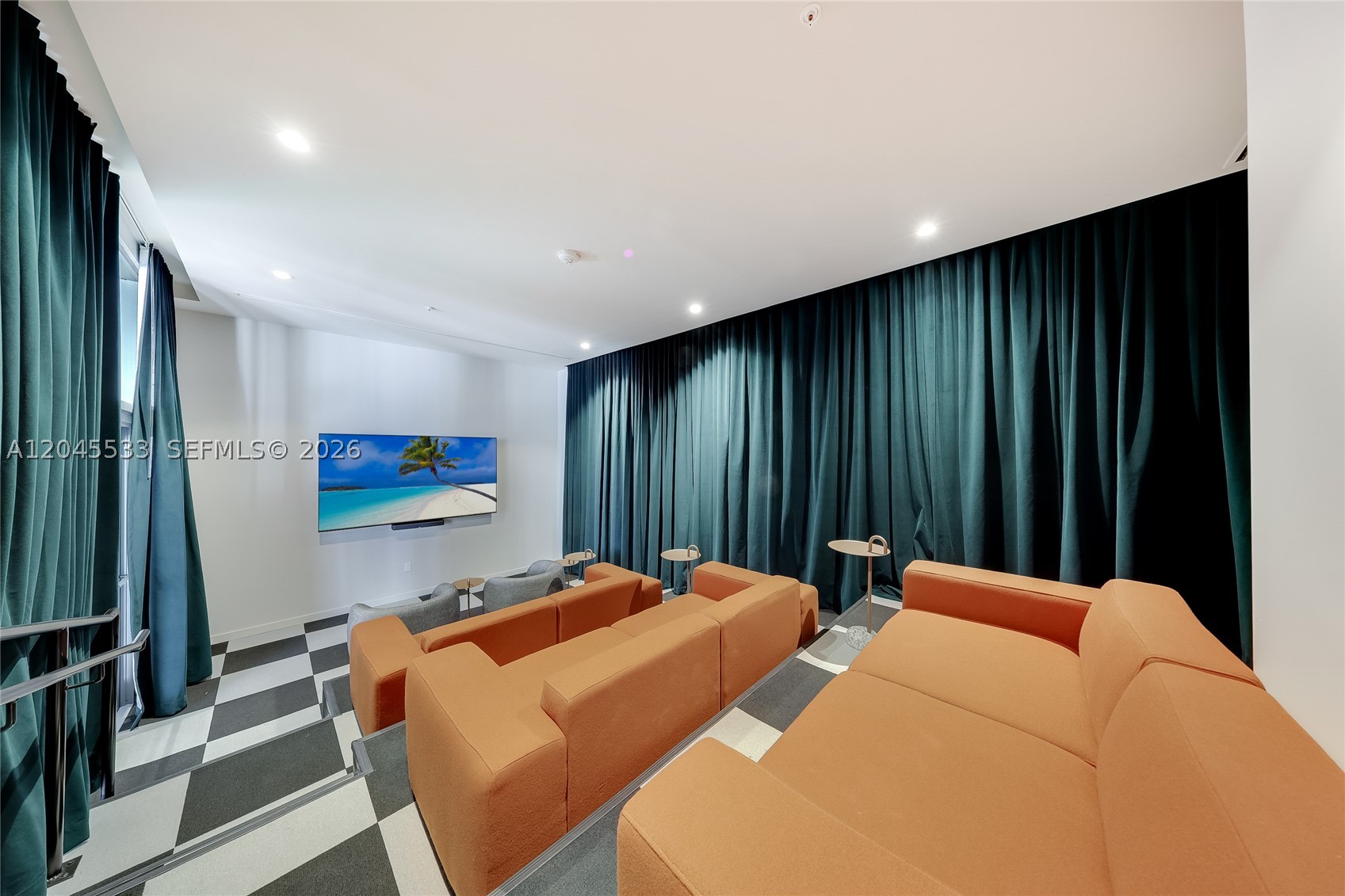 The Crosby - Residential